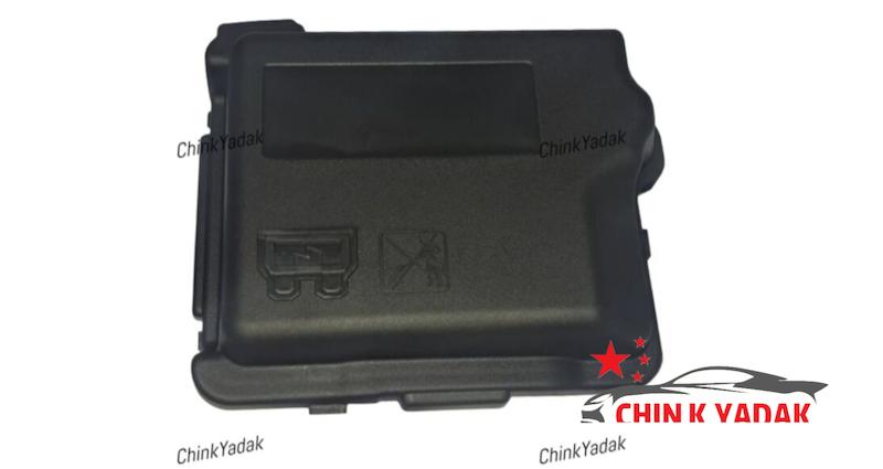 درب جعبه فیوز داخل موتور تارا شرکتی 