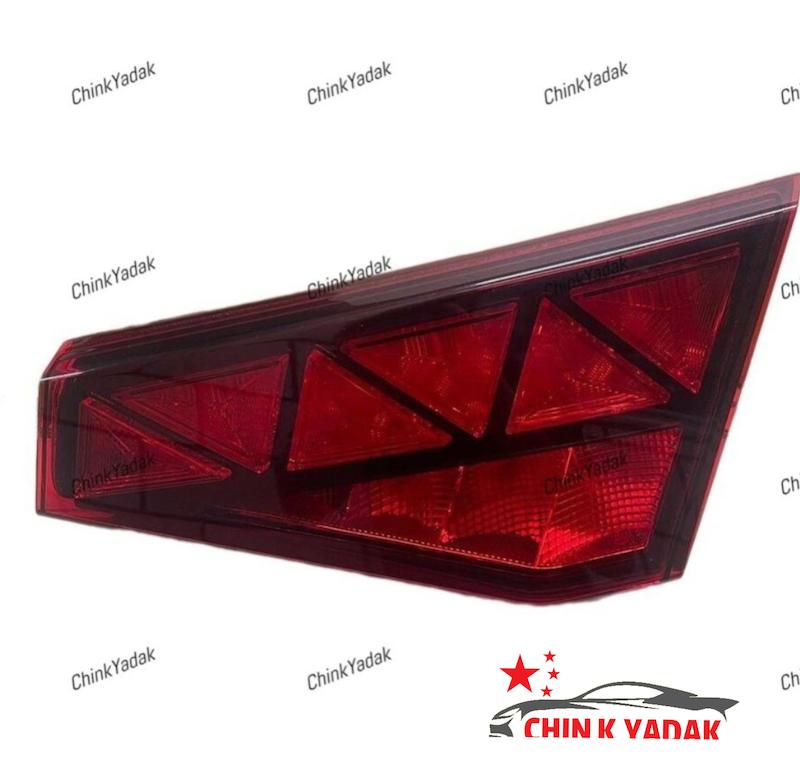 چراغ عقب صندوق تارا شرکتی قدیم 