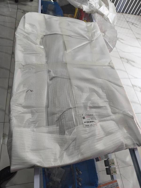 طاقچه عقب اصلی ام وی ام 315 رنگ مشکی