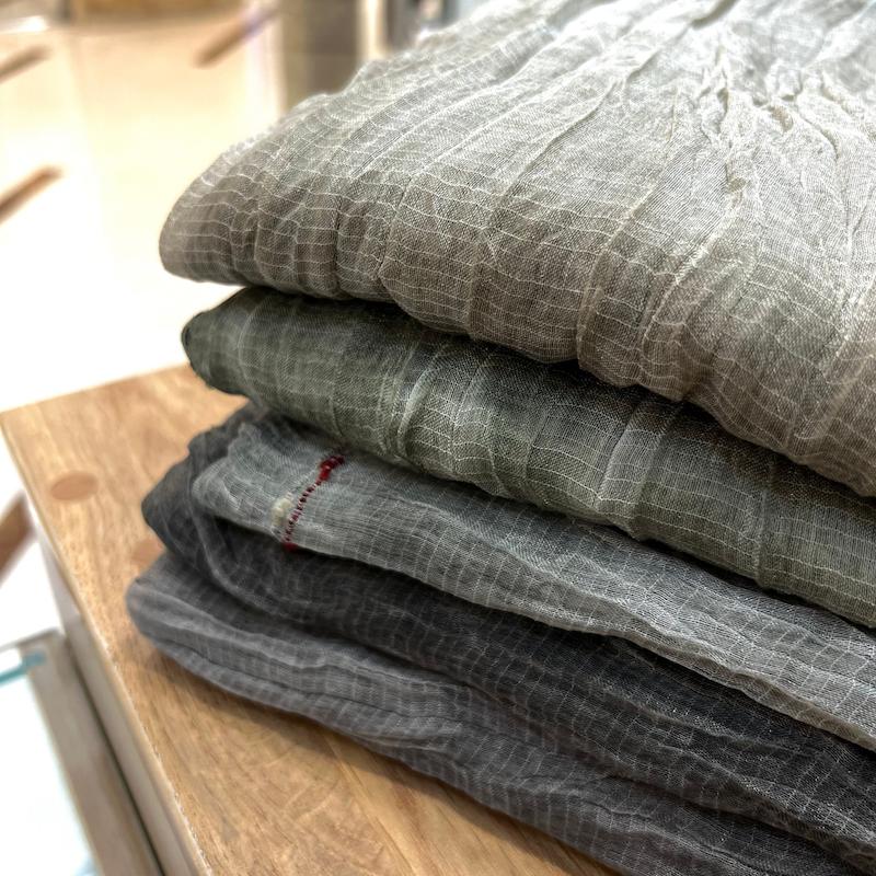 شال تافته لبه گلدوزی