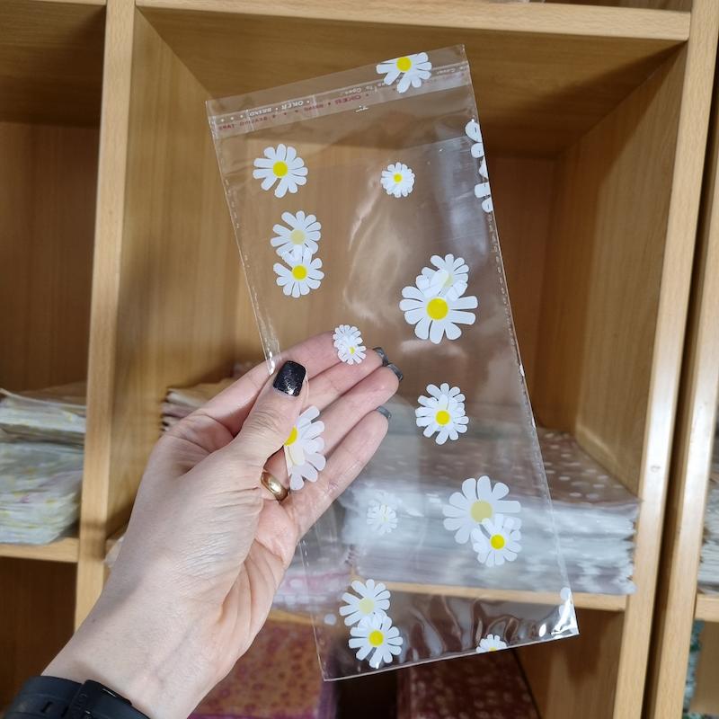 سلفون طرح بابونه سفید (۲۰ گرم)