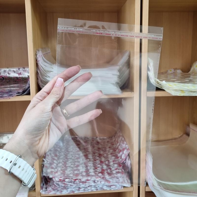 سلفون چسب دار ساده (۲۰ گرم)