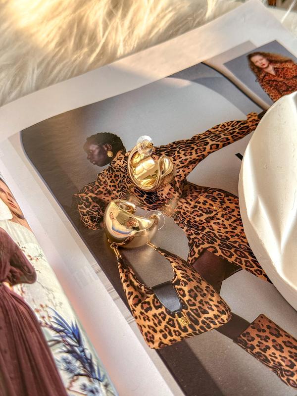 گوشواره حلقه‌ای مینیمال