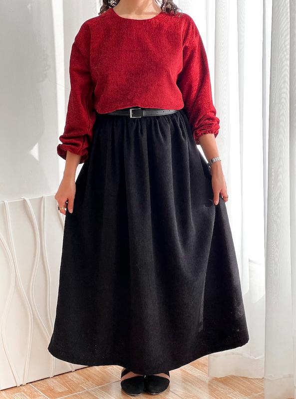 دامن مخمل کبریتی مشکی کد:۱۲۴۸