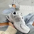 کتونی نیوبالانس 530 سفید سرمه ای -New Balance 530