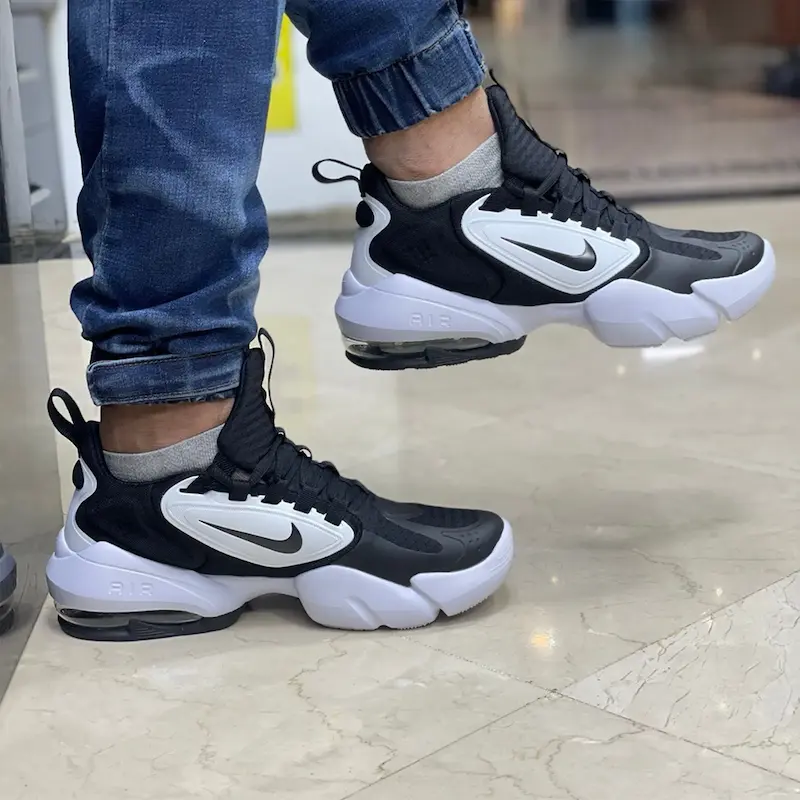 کتونی نایک سویج مشکی سفید-Nike SAVAGE