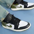  ایرجردن 1 مشکی سبز-  Air Jordan 1 low olive