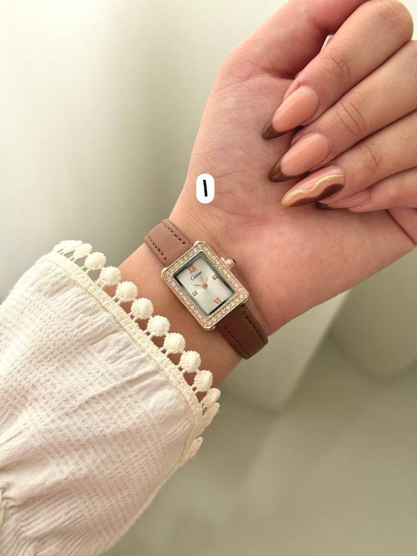 کلومی مستطیلی نگینی