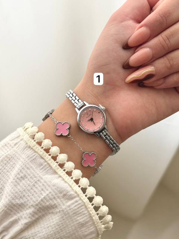 فلورا داخل نگین