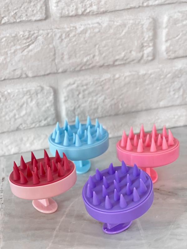 سرشور ماساژور سر جنس اصلی دخترانه وزنانه 