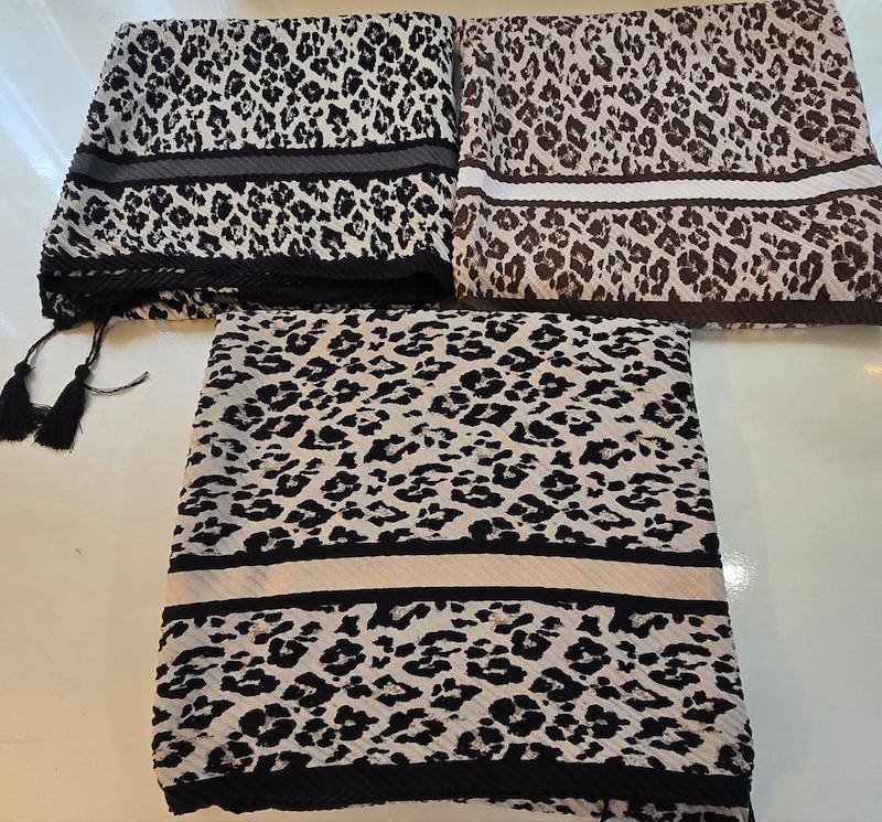 روسری پلیسه پلنگی حاشیه دار زنانه دخترانه