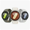 ساعت هوشمند سامسونگ مدل Galaxy Watch 7 40mm دارای قابلیت های کنترل موسیقی (Music Player)، قابلیت مکالمه از طریق بلوتوث، قابلیت تغییر طرح ساعت یا تم، صفحه همیشه روشن (Always-on Display)، پشتیبانی از دستیار صوتی بند پلاستیک