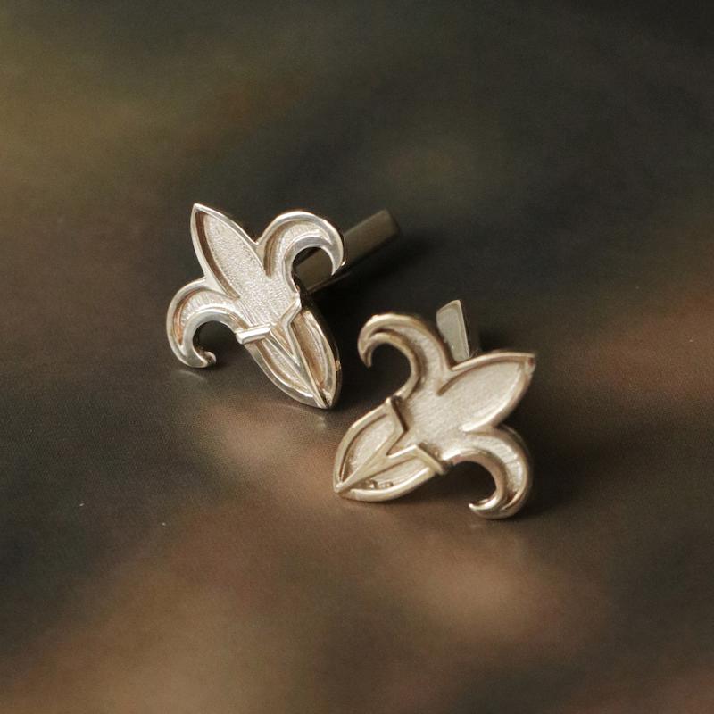 دکمه سردست خردمند