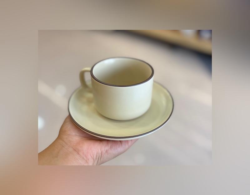 ست کاپ شیری مینیمال