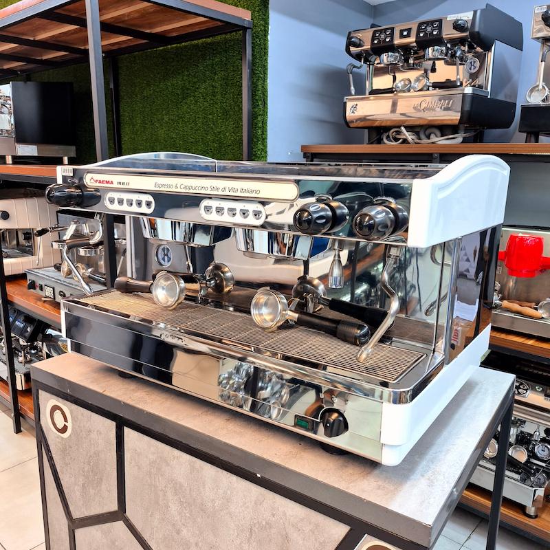 دستگاه اسپرسو دو گروپ مدل جیمبالی M27 کارکرده سال ساخت 2014 