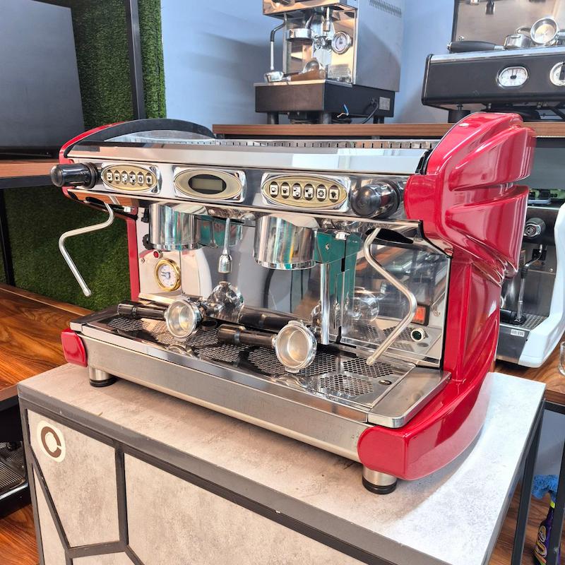 دستگاه اسپرسو دو گروپ مدل BFC رویال لیرا Lira کارکرده سال ساخت 2011