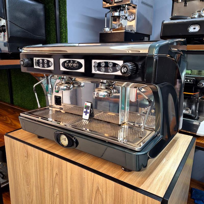 دستگاه اسپرسو دو گروپ مدل آستوریا مدل کالیپسو Calypso کارکرده سال ساخت 2013