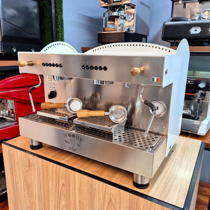 دستگاه اسپرسو دو گروپ مدل بیزرا Bezzera Woody کارکرده سال ساخت 2019 
