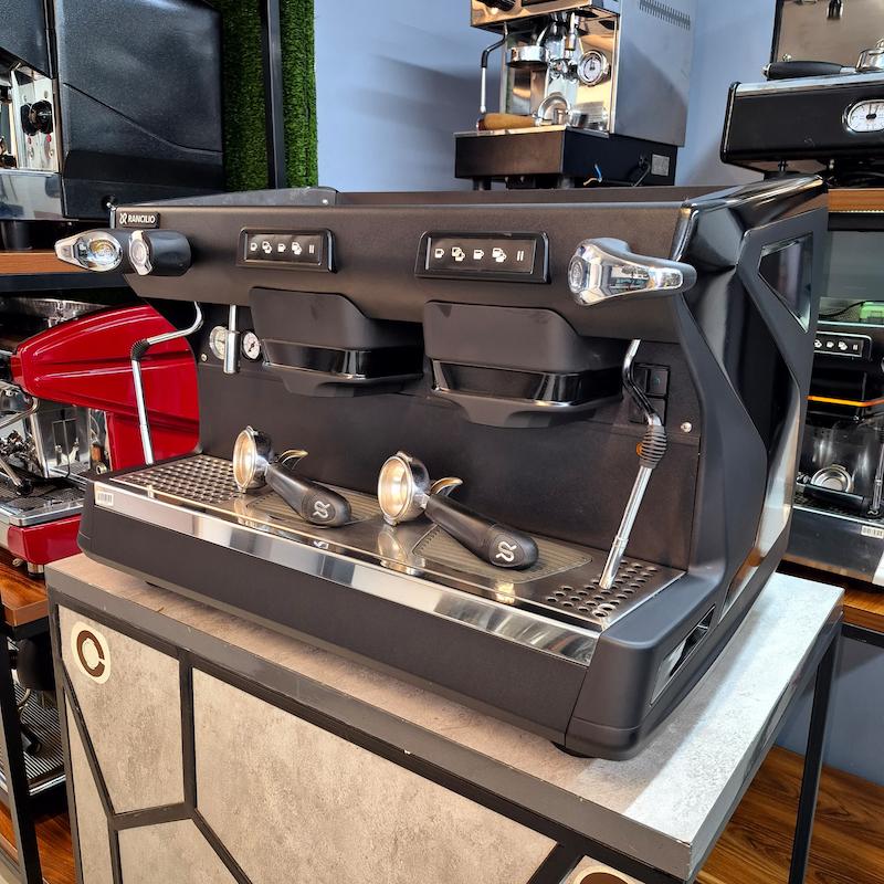 دستگاه اسپرسو دو گروپ مدل رنچیلیو کلاس Rancilio Classe 5 کارکرده سال ساخت 2018