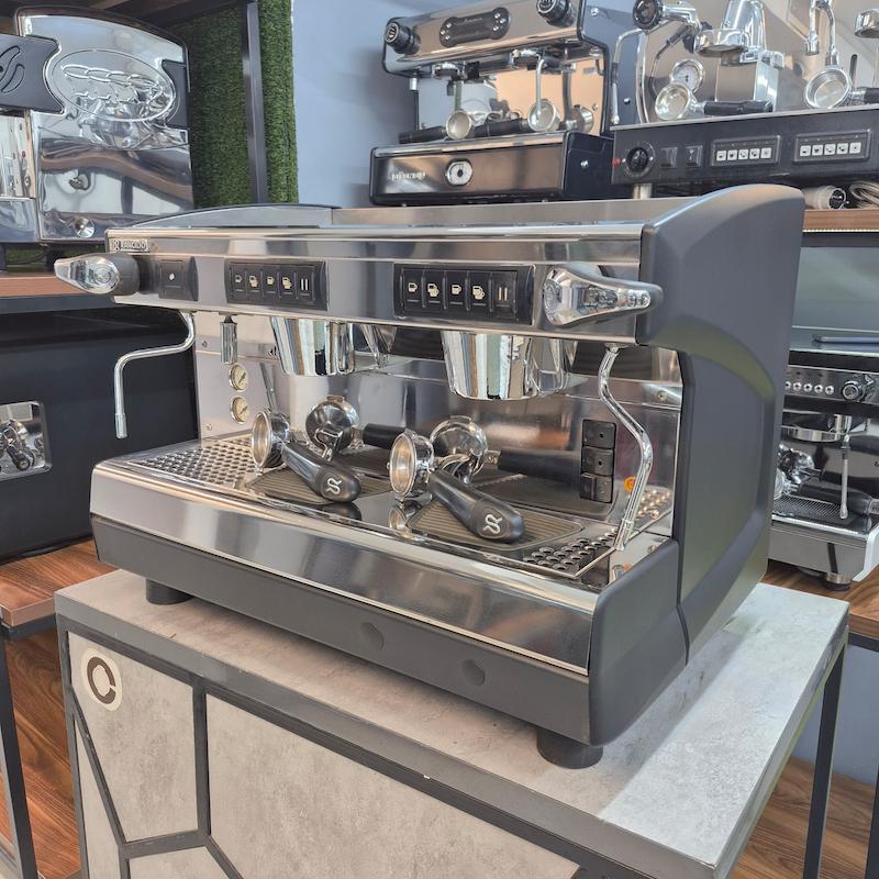 دستگاه اسپرسو دو گروپ مدل رنچیلیو کلاس 7 کارکرده سال ساخت 2013