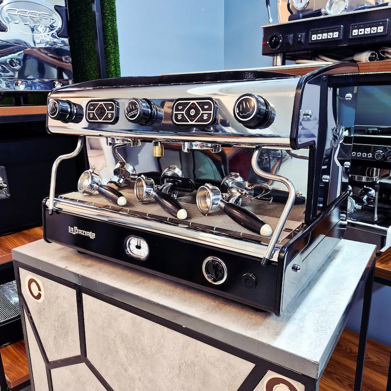 دستگاه اسپرسو دو گروپ مدل لاسپازیاله S2 کارکرده سال ساخت 2019 