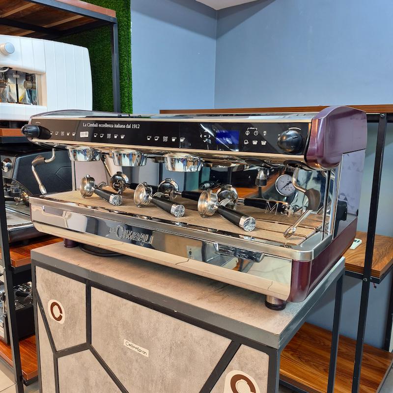 دستگاه اسپرسو سه گروپ مدل جیمبالی Lacimbali M34  کارکرده سال ساخت 2016