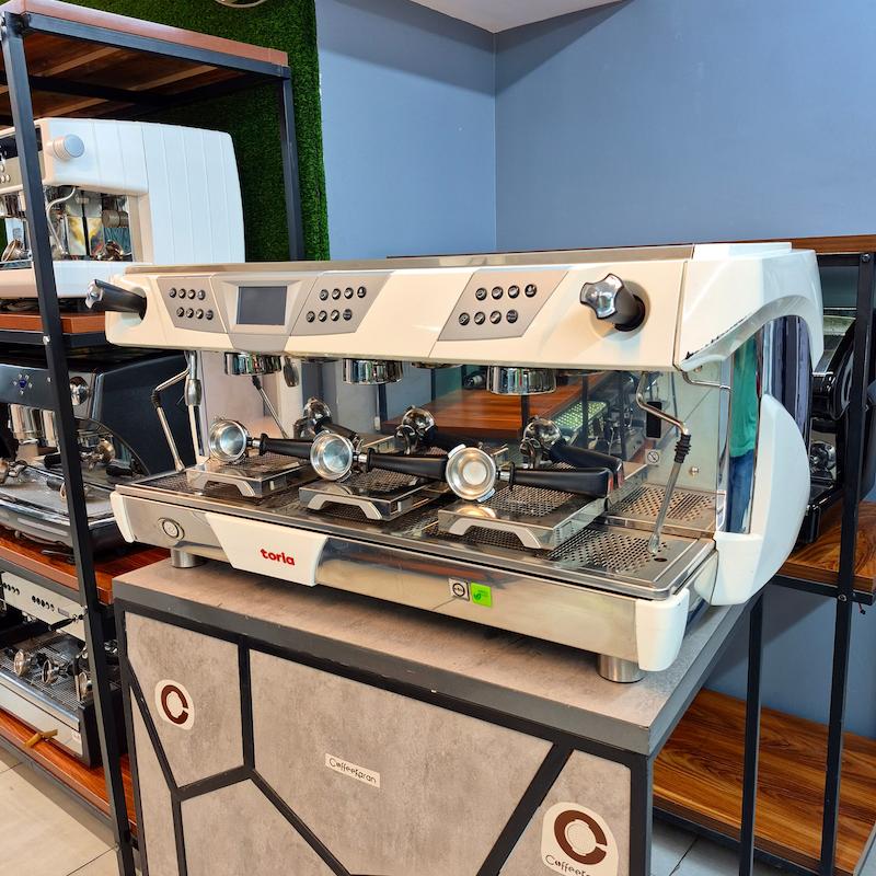 دستگاه اسپرسو سه گروپ مدل آستوریا plus4you کارکرده سال ساخت 2017