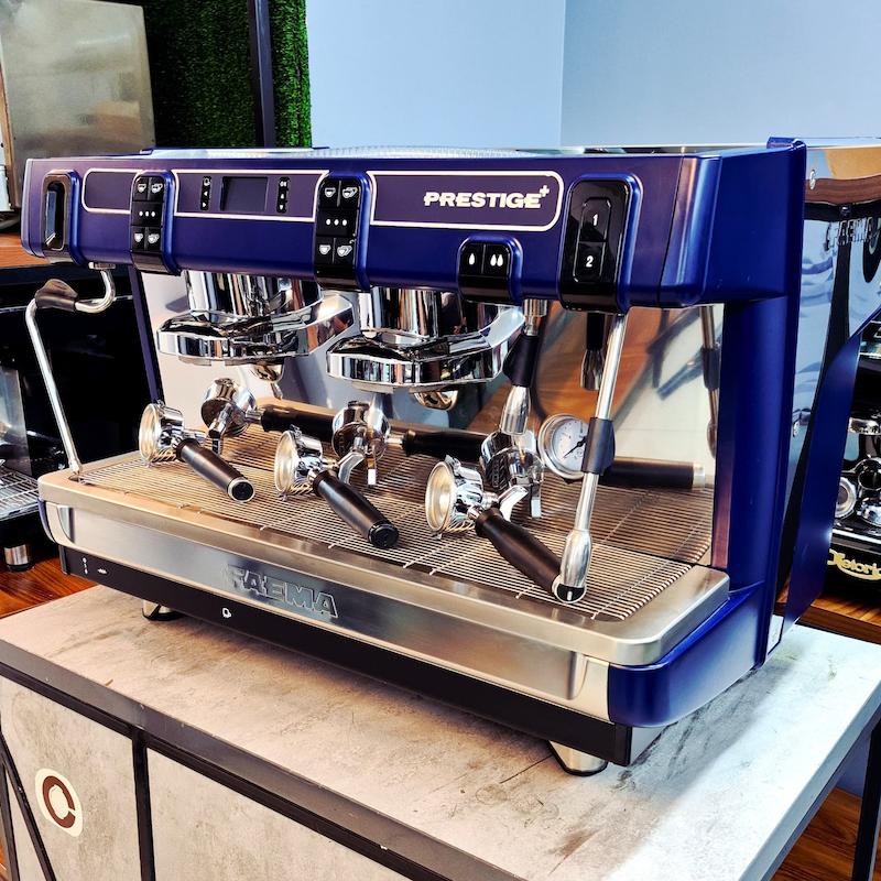 دستگاه اسپرسوساز  دو گروپ برند فائما Faema مدل  Prestige Plus آکبند سال ساخت 2020