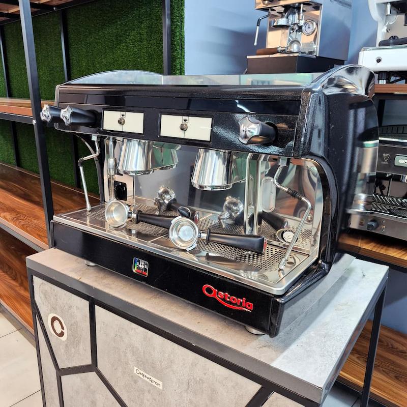 دستگاه اسپرسو دو گروپ مدل آستوریا پرلا ASTORIA PERLA کارکرده سال ساخت 2017