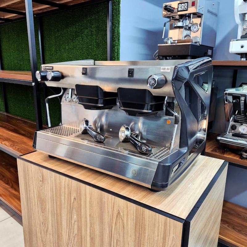 دستگاه اسپرسو دو گروپ مدل رنچیلیو کلاس Rancilio Classe 5 کارکرده سال ساخت 2017