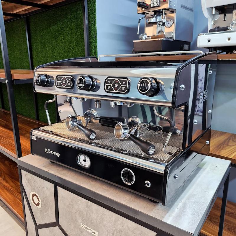 دستگاه اسپرسو دو گروپ مدل لاسپازیاله S2 کارکرده سال ساخت 2014 