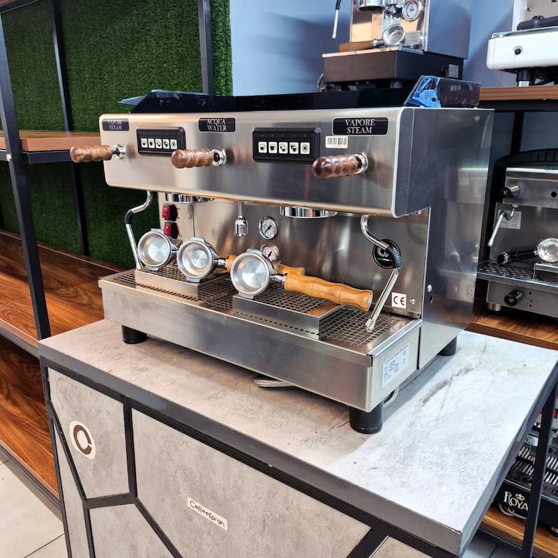 دستگاه اسپرسو دو گروپ مدل لانوآ ارا لامیله Lanova Era Lamile  L1100 کارکرده سال ساخت 2022