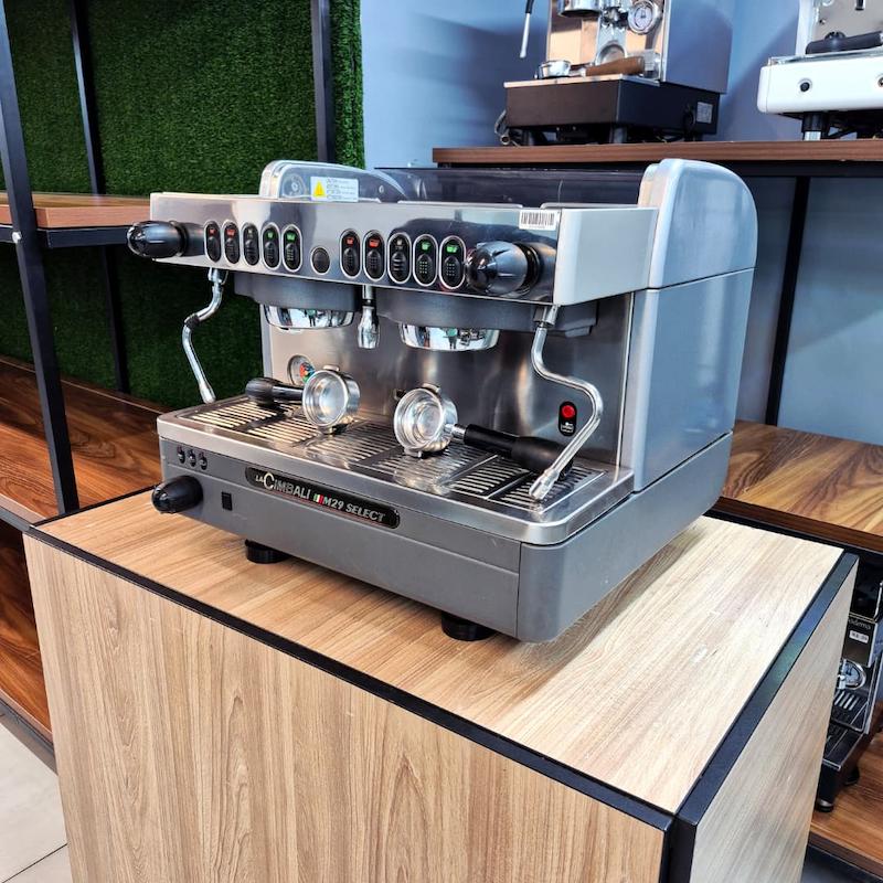 دستگاه اسپرسو دو گروپ کامپکت مدل جیمبالی M29 select کارکرده سال ساخت 2005