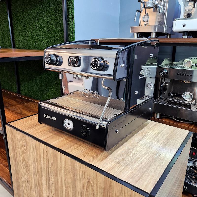 دستگاه اسپرسو تک گروپ مدل لاسپازیاله S2 نیمه اتومات کارکرده سال ساخت 2017