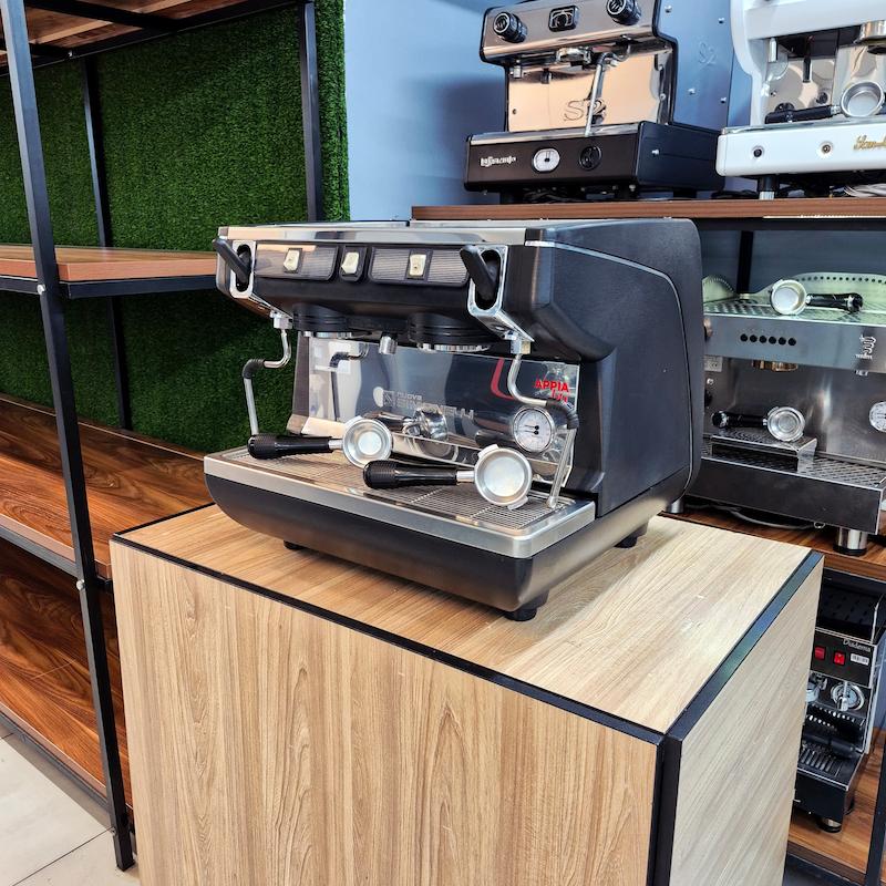 دستگاه اسپرسو دو گروپ کامپکت مدل سیمونلی آپیا لایف Simonelli Appia Life کارکرده سال ساخت 2021 