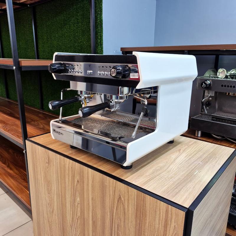 دستگاه اسپرسو دو گروپ کارکرده مدل آستوریا تانیا کامپکت Astoria Tanya Compac سال ساخت 2017