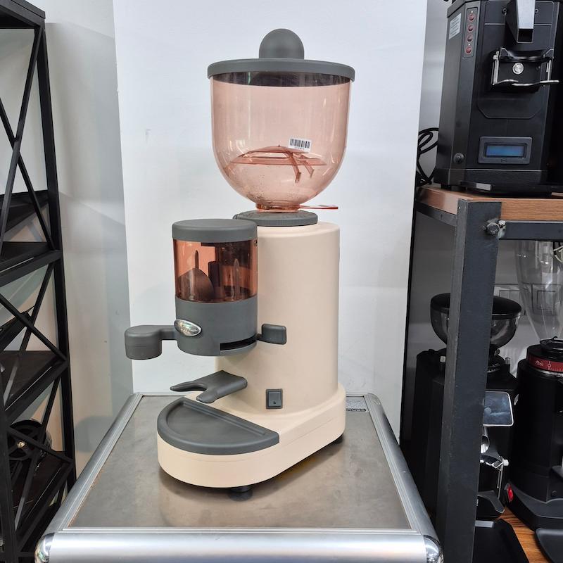 آسیاب قهوه مدل سن مارکو San Marco MK کارکرده 