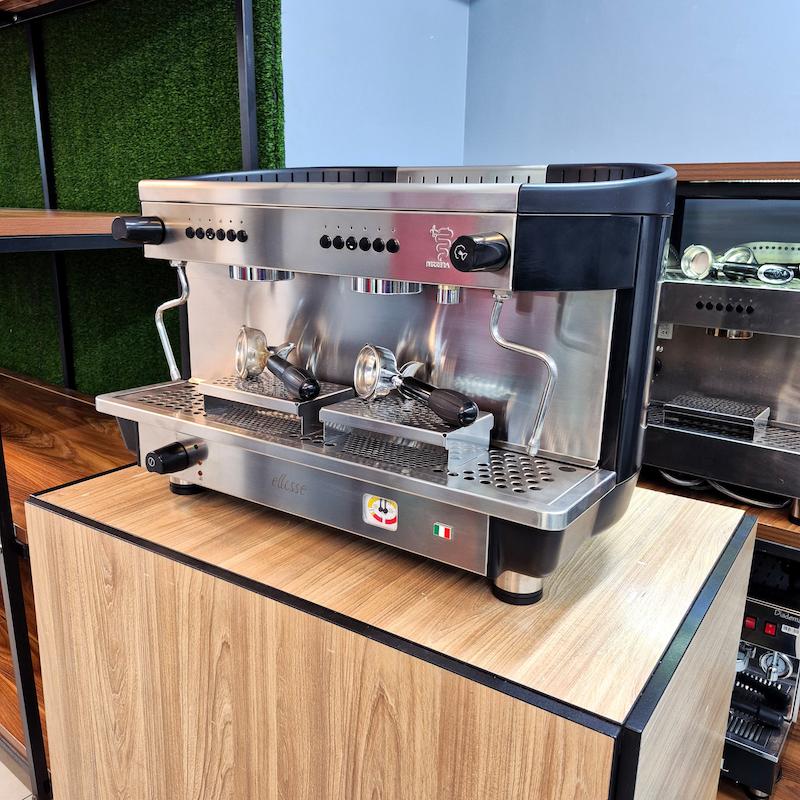 دستگاه اسپرسو دو گروپ مدل بیزرا الیزه Bezzera Ellisse کارکرده سال ساخت 2017