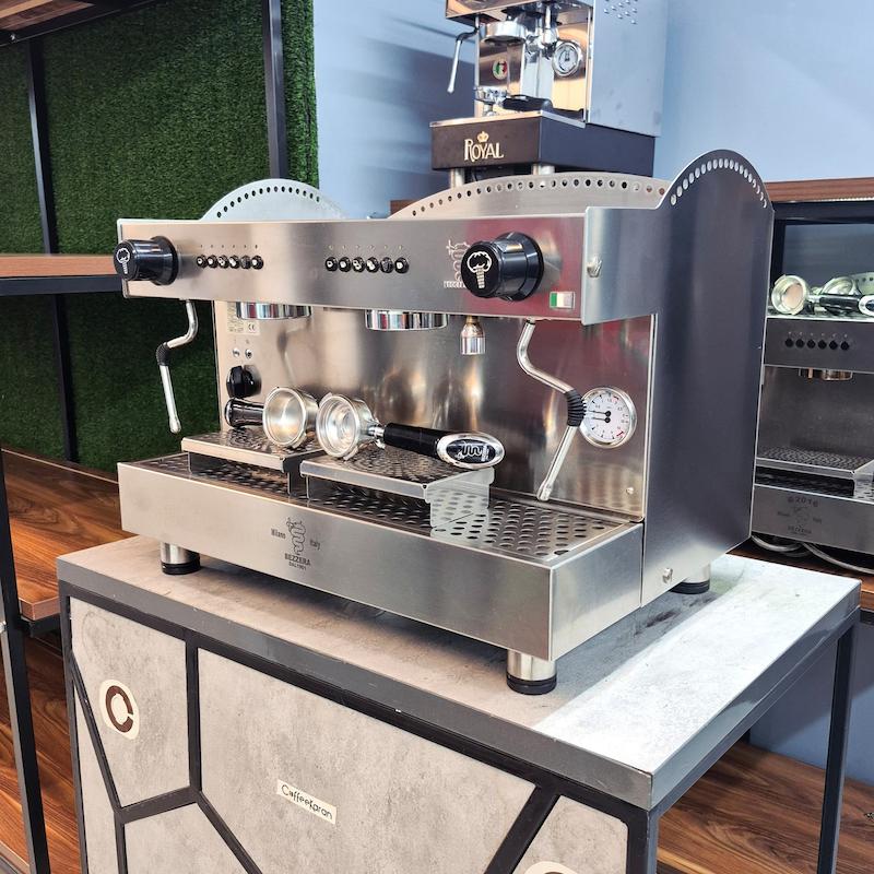 دستگاه اسپرسو دو گروپ کارکرده مدل بیزرا B2016 سال ساخت 2018