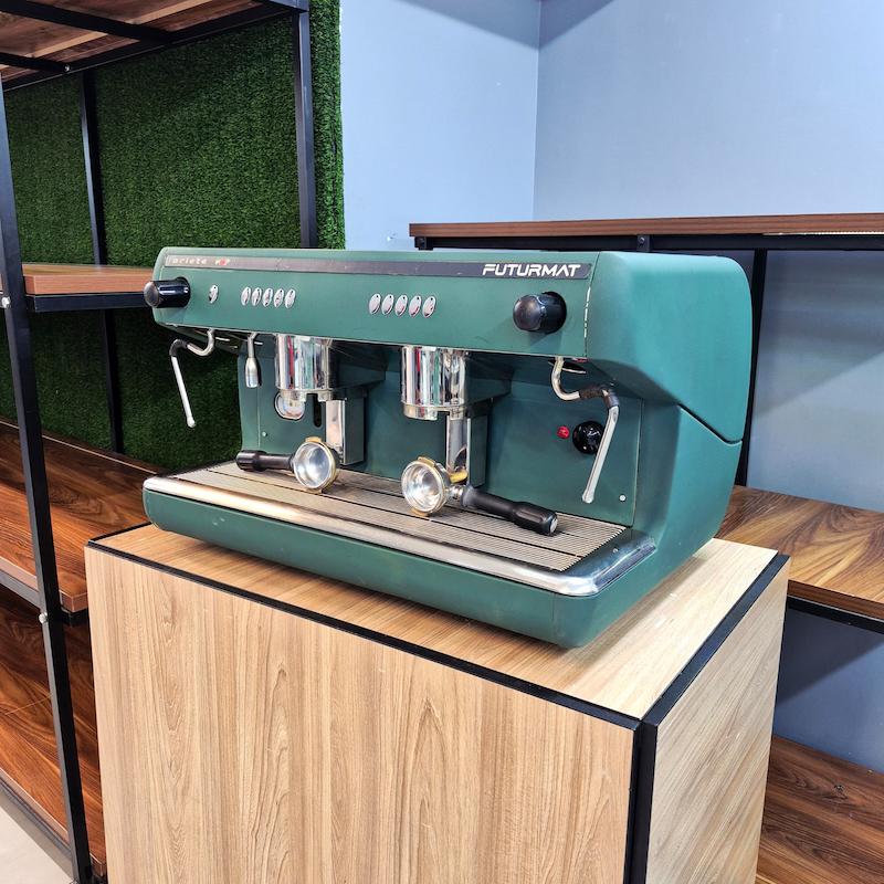 دستگاه اسپرسو دو گروپ مدل فوتورمت F3 کارکرده سال ساخت 2005