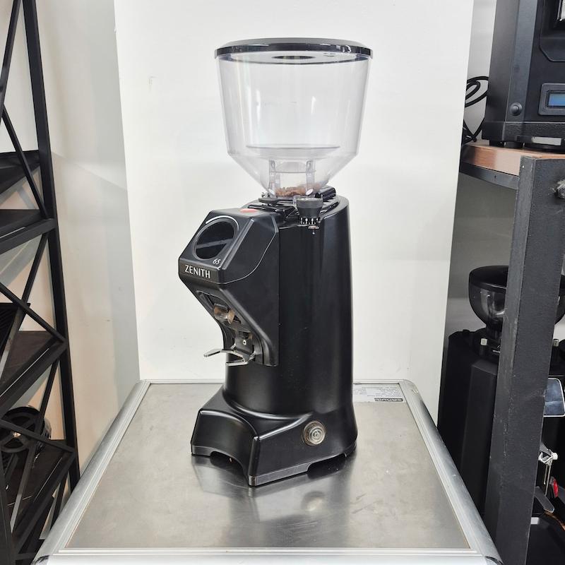 آسیاب قهوه یورکا مدل زنیت Zenith 65 Touch کارکرده