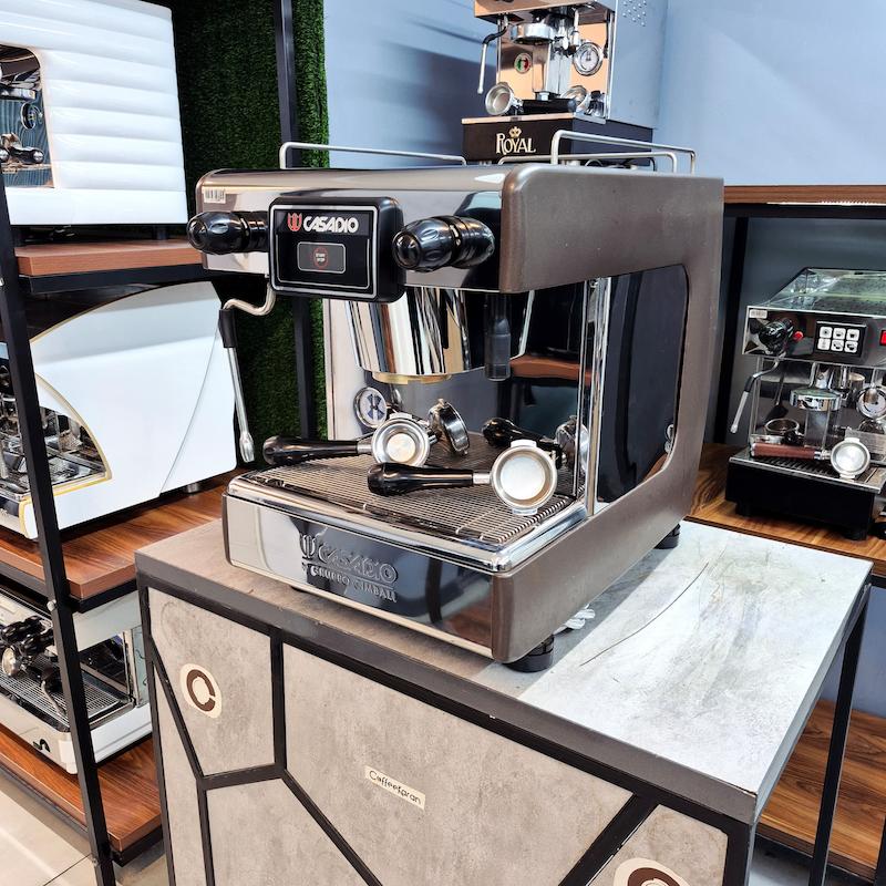 دستگاه اسپرسو تک گروپ مدل کاسادیو دایچی Casadio Dieci کارکرده سال ساخت 2014