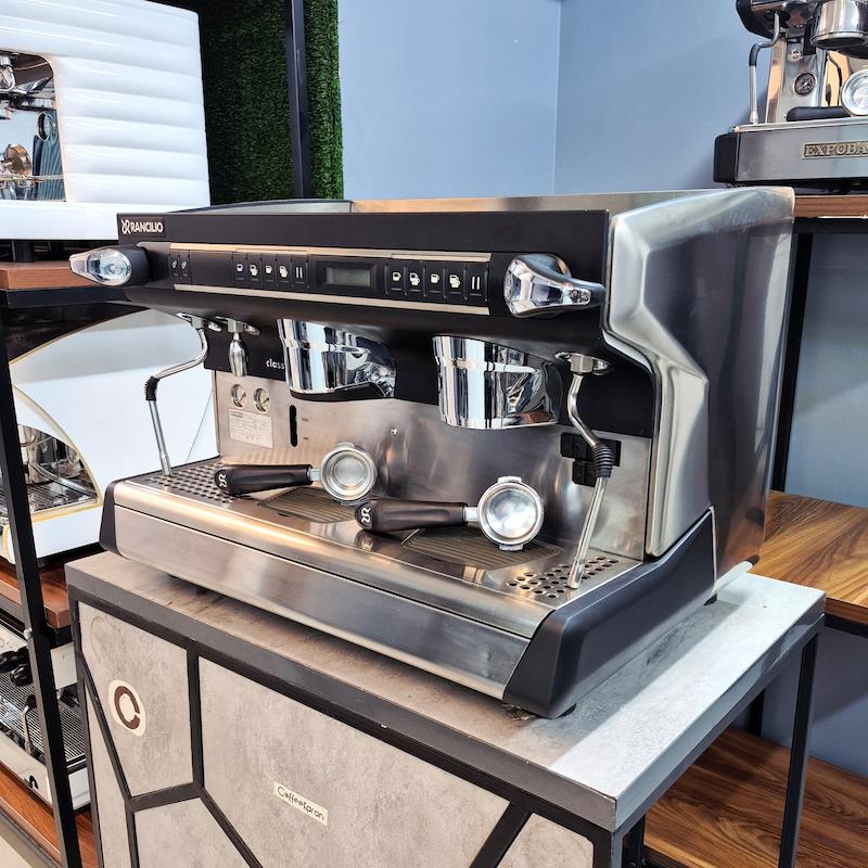 دستگاه اسپرسو دو گروپ مدل رنچیلیو کلاس Rancilio Class 9 کارکرده سال ساخت 2013