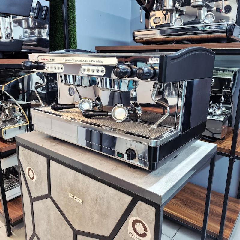 دستگاه اسپرسو دو گروپ فائما Faema E98 اتوماتیک کارکرده سال ساخت 2015 