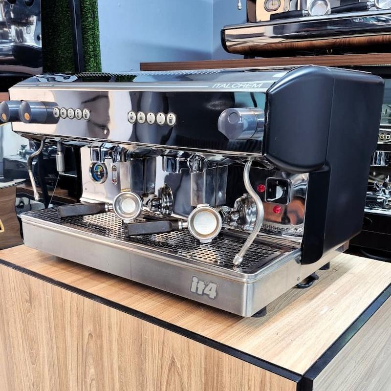 دستگاه اسپرسوساز دو گروپ برند Italcrem ایتال کرم  مدل IT4  کارکرده سال ساخت 2006