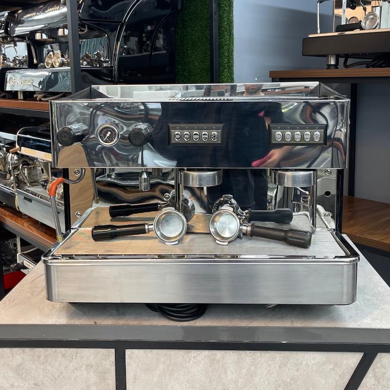 دستگاه اسپرسو ساز دو گروپ برند اکسپوبار Expobar مدل مونروک Monroc سال ساخت 2010-کپی