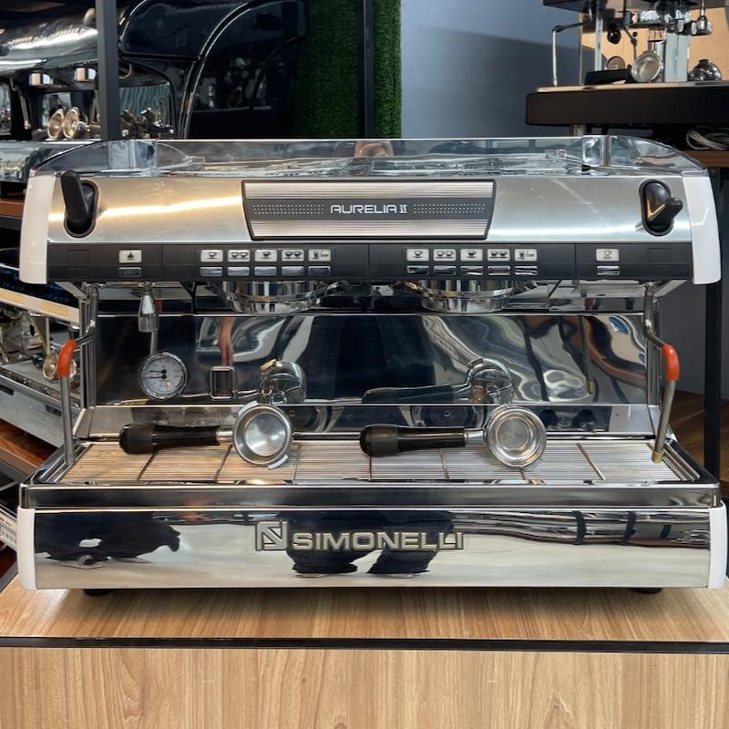  دستگاه اسپرسو ساز برند سیمونلی simonelliمدل آرلیا Aurelia 2 سال ساخت  2014