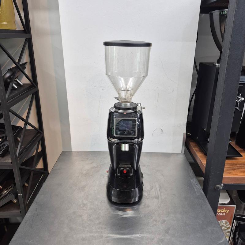 آسیاب قهوه آندیمند برند ( هوم Home ) مدل3025 (C25)  کارکرده 