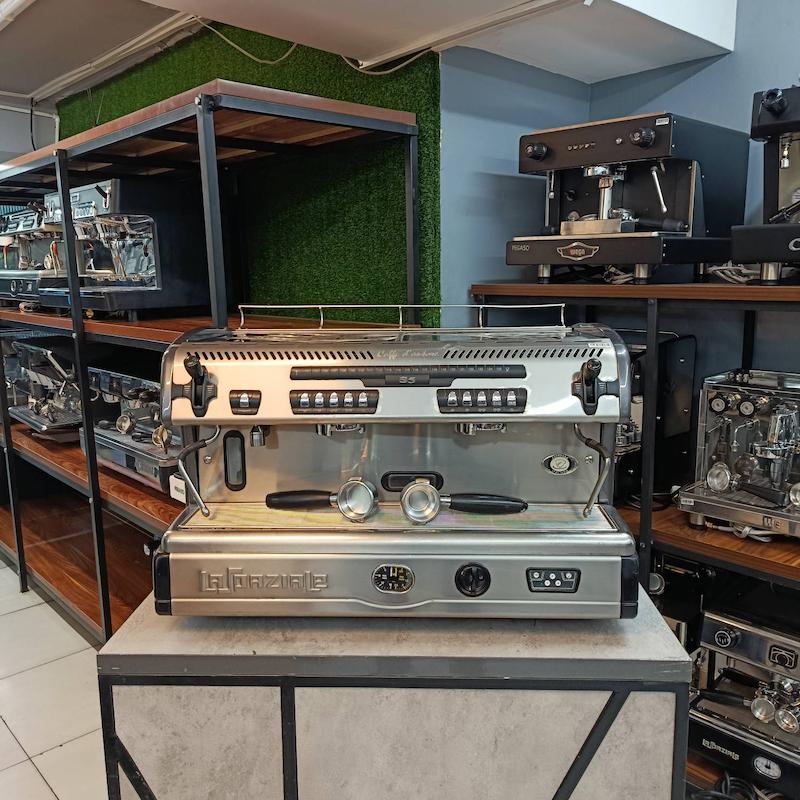 دستگاه اسپرسوساز برند لاسپازیاله LASPAZIALE مدل S5 سال ساخت (2014)