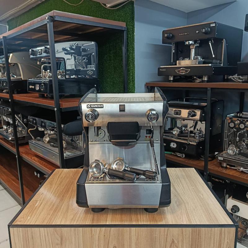 دستگاه اسپرسوساز تک گروپ مدل رنچیلیو کلاس Rancilio Classe 5 کارکرده سال ساخت 2016